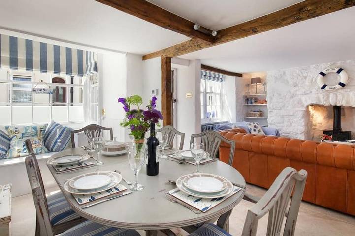Cottage for 6 people, with garden, with pets in Shaldon
