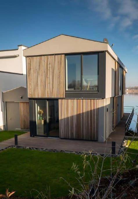 Ferienhaus für 4 Personen, mit Terrasse und Garten sowie Seeblick und Ausblick in Neukieritzsch - 2