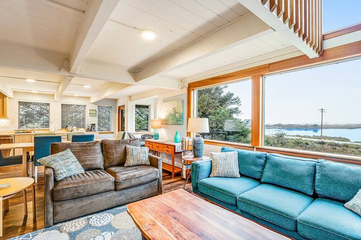 Holiday home for 6 people, with hot tub and balcony - 1