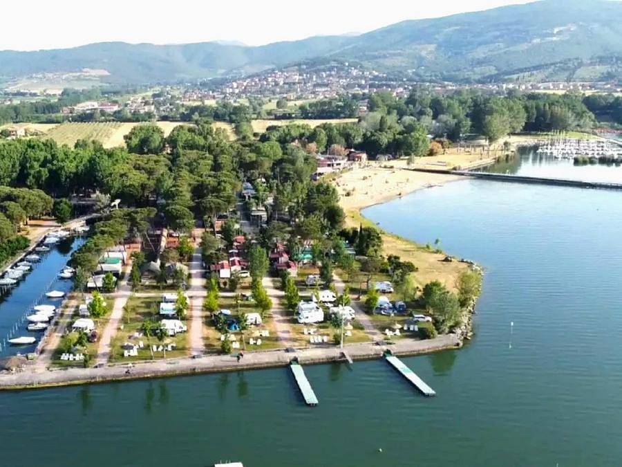 Camping Punta Navaccia  - Tente 4 personnes - Safari Lodge in Tuoro sul Trasimeno, Lac Trasimène