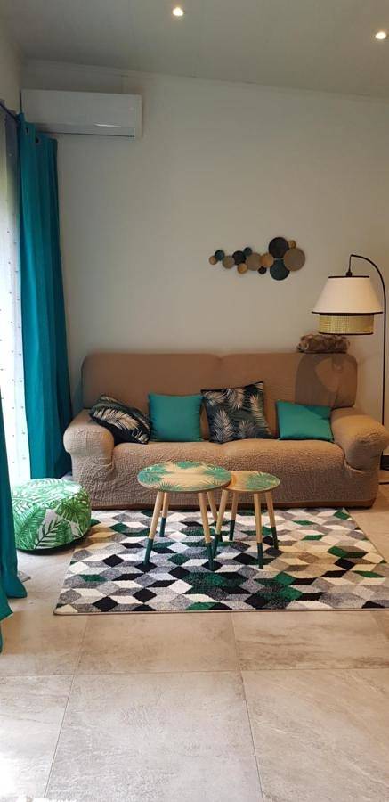 Maison de campagne pour 2 personnes, avec jardin et vue dans Riviere Du Mat - 2