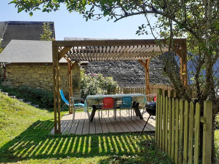 Gîte pour 6 personnes, avec jardin, animaux acceptés à Bonac-Irazein - 4