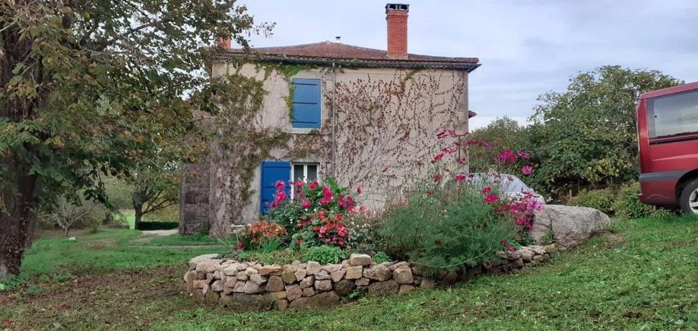 Gîte pour 3 personnes, avec jardin à Augignac - 2