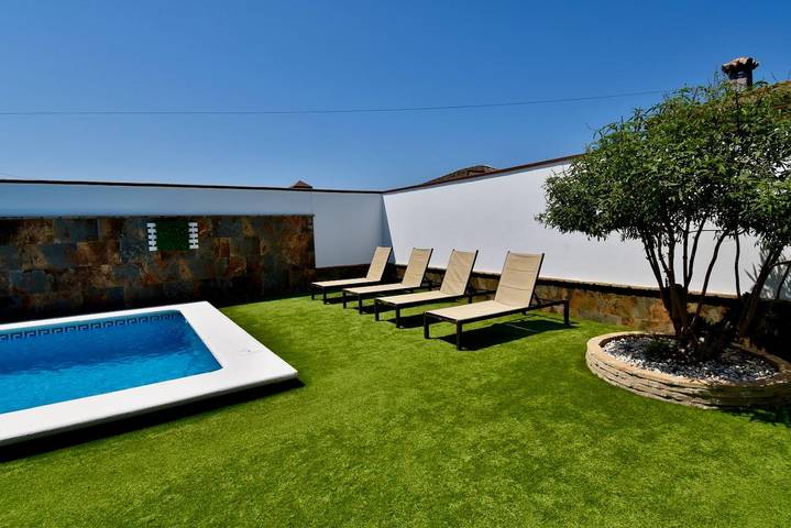 Chalet para 8 personas, con Jardín y Piscina en Andalucía - 4