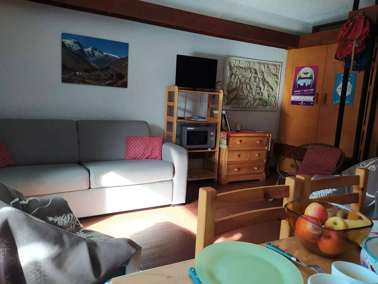 Entire studio, Studio for 4 People in Saint-Chaffrey, Serre Chevalier