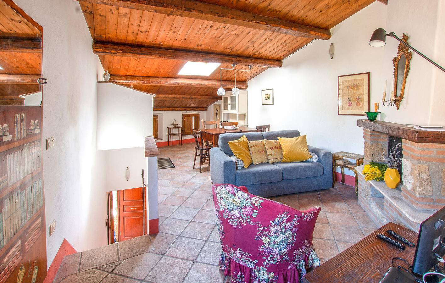 Ganze Ferienwohnung, Erdgeschosswohnung mit Internet in der Nähe von Fluss und Restaurant in Sorano, Grosseto Provinz