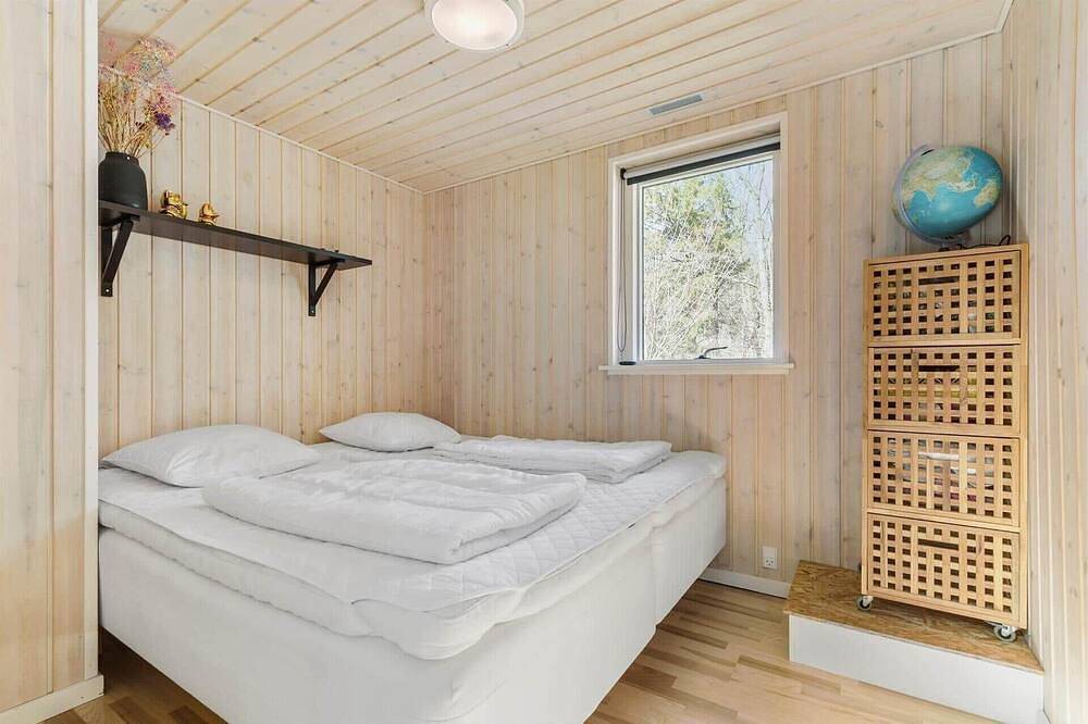 8302 Kolind in Kolind, Rønde