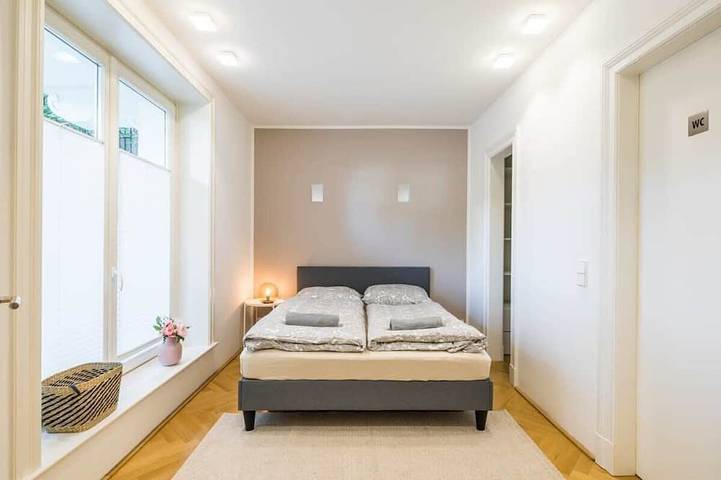 Ganze Wohnung, Modern Apartment in Rotherbaum for up to 5 Guests in Hamburg Rotherbaum, Hamburg