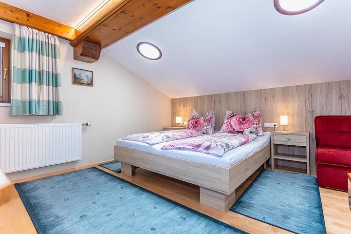 Ferienwohnung für 4 Personen, mit Balkon und Garten in Sankt Ulrich am Pillersee - 3