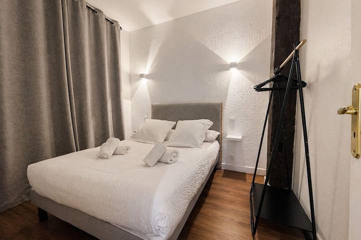Ganze Wohnung, Phoebus 2-Apartment-Ensuite-Standard-No view in Romorantin-Lanthenay, Sologne