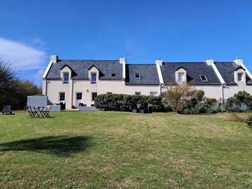 Chambre d’hôte pour 2 personnes, avec terrasse ainsi que vue et jardin, animaux acceptés à Belle-Île-en-Mer