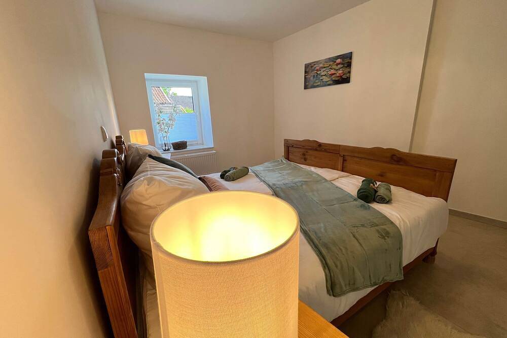 Ganze Wohnung, W&D Living-Kunstvoll-Gespannparklplatz & Terrasse in Celle, Aller-Leine-Tal