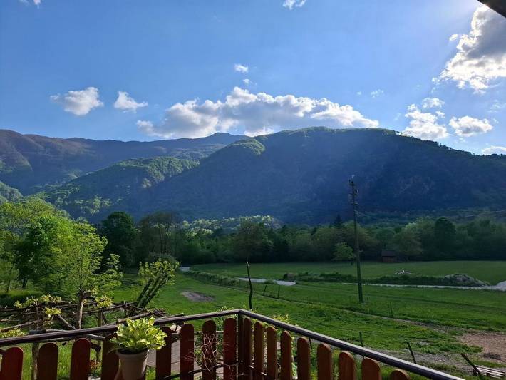 Chambre d’hôte pour 2 personnes, avec terrasse et vue