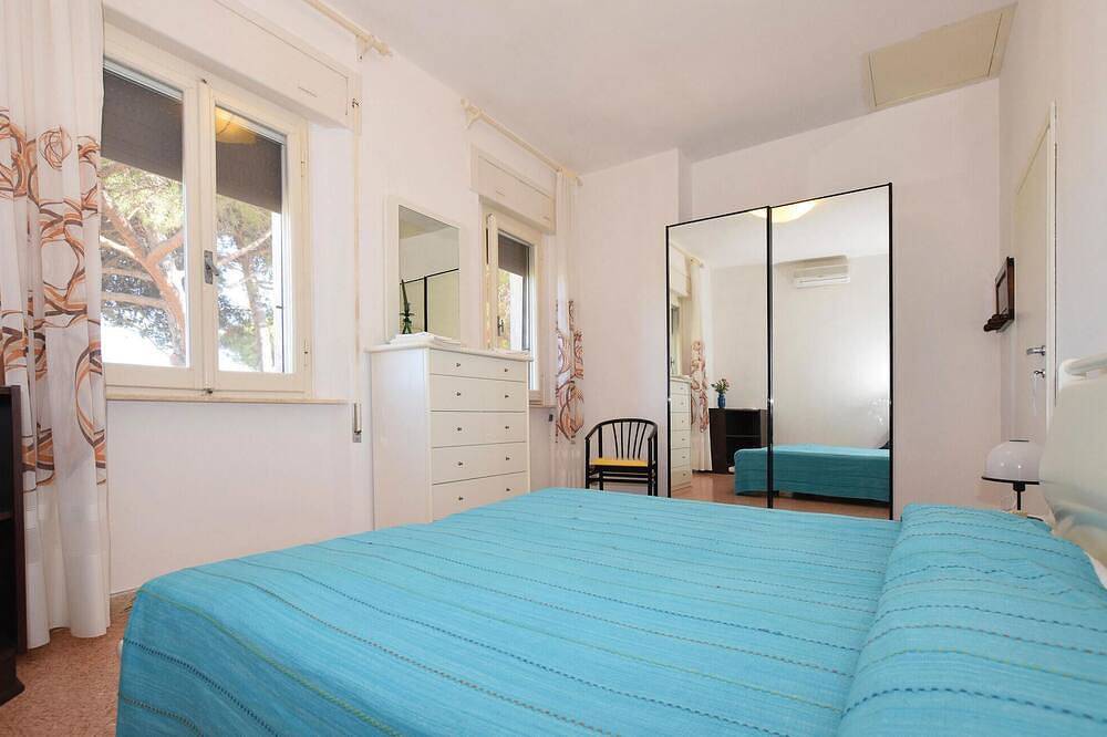 4 bedroom beautiful home in Orbetello (Gr) in Giannella, Orbetello