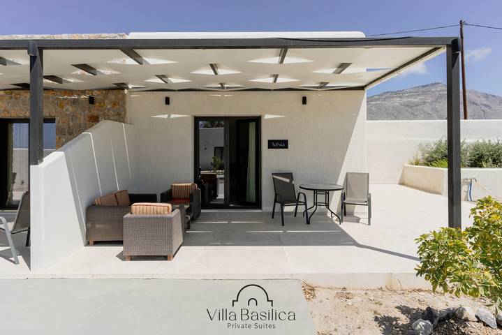 Vacation rental for 2 people, with Balcony and Yard