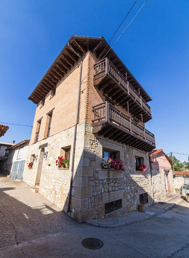 Casa rural para 14 personas, con vistas además de terraza y vistas al lago en Pinares (Soria) - 3