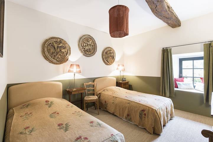 Gîte pour 5 personnes, avec jardin et terrasse, animaux acceptés à Plouër-sur-Rance - 4