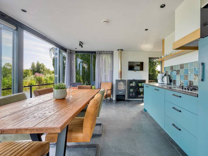Villa am Wasser mit malerischer Aussicht in Oudewater, Groene Hart
