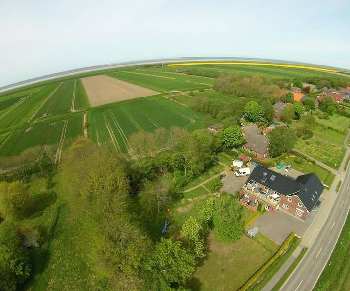 Ferienwohnung für 2 Personen, mit Balkon und Garten in Dornum