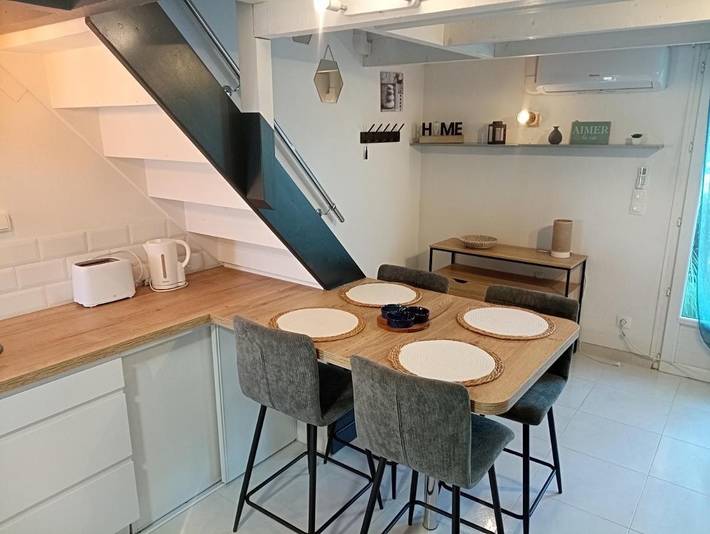 Gîte pour 4 personnes, avec jardin et terrasse dans Yves - 3