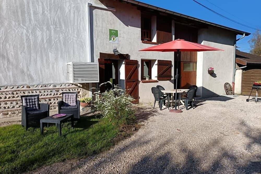 Gîte du Mas Corbier - La Corbiere in Villette-sur-Ain, Ain