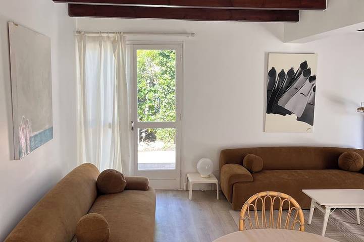 Location de vacances pour 10 personnes, animaux acceptés dans Office De Tourisme Saint Pierre La Mer