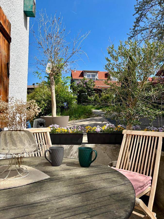Ferienwohnung für 6 Personen, mit Terrasse und Seeblick sowie Ausblick in Füssen