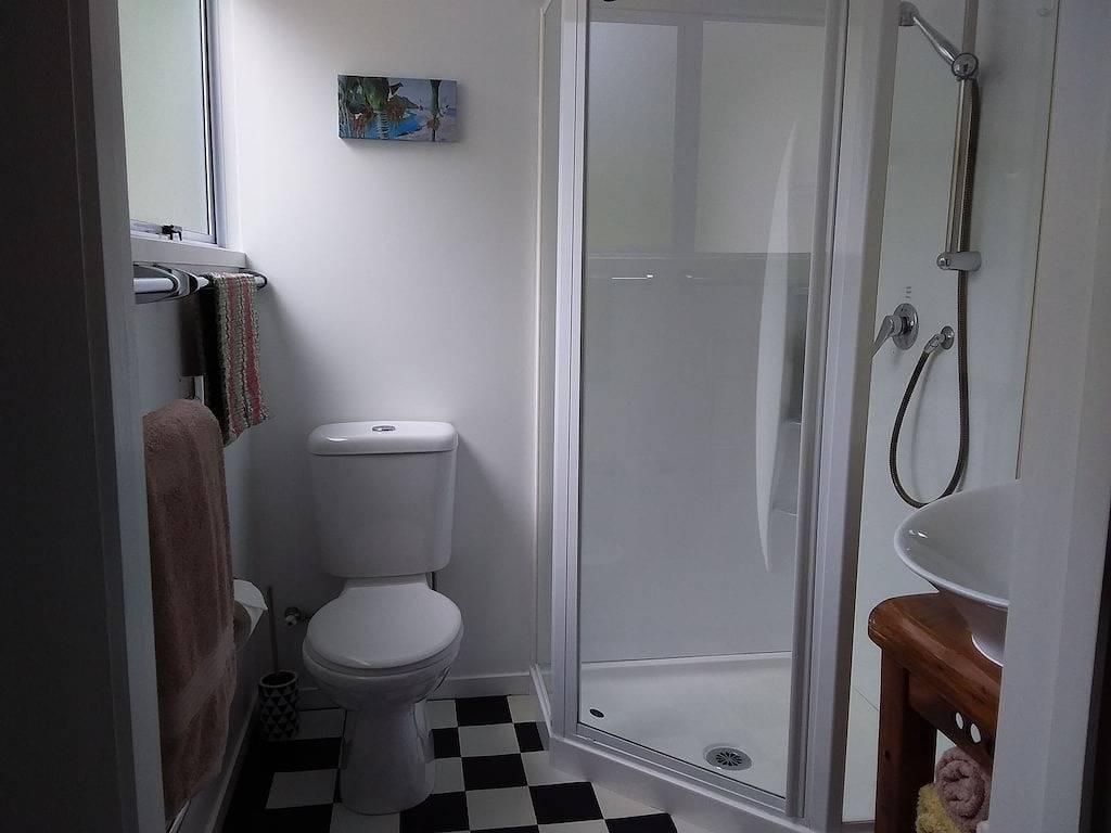 Coromandel Eco Sanctuary - private & friedliche Garten- / Buschlandschaft - 3 Ensuites in Coromandel, Waikato