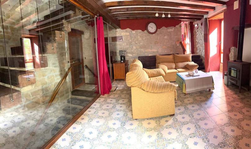Casa rural para 8 personas, con jardín en Navarra