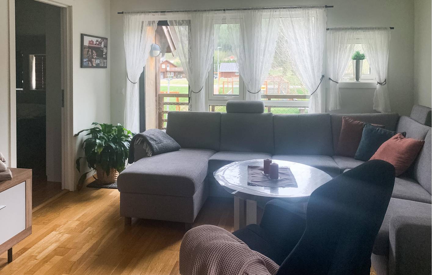 Ganze Ferienwohnung, Ferienwohnung für 8 Personen mit Terrasse in Valle