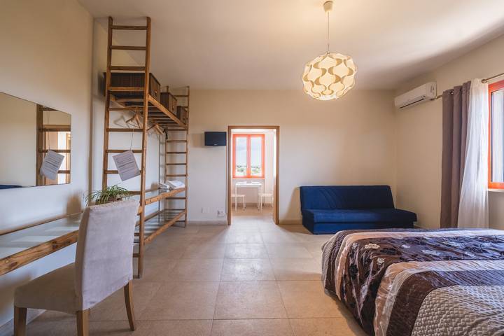 Entire apartment, Apartment "Terra E Colori Bilo 1" with Wi-Fi & Air Conditioning in Gallipoli, Gulf of Taranto