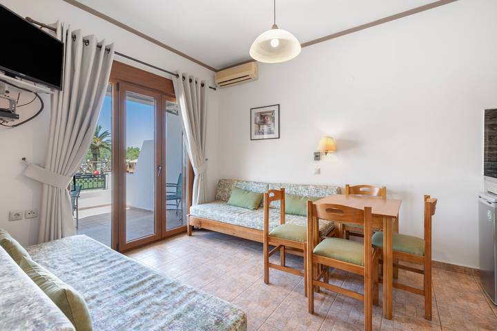 Ferienwohnung für 4 Personen, mit Garten in Rethymno und Umgebung