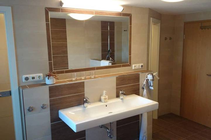 Appartement entier, Location d'appartement au coeur du Parc National de la Suisse saxonne in Rathmannsdorf, Massif gréseux de l'Elbe