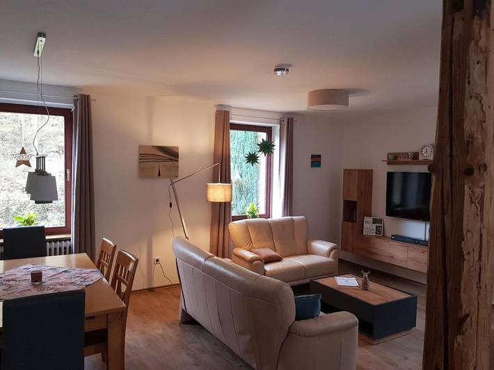 Ferienwohnung für 6 Personen, mit Terrasse und Garten sowie Ausblick