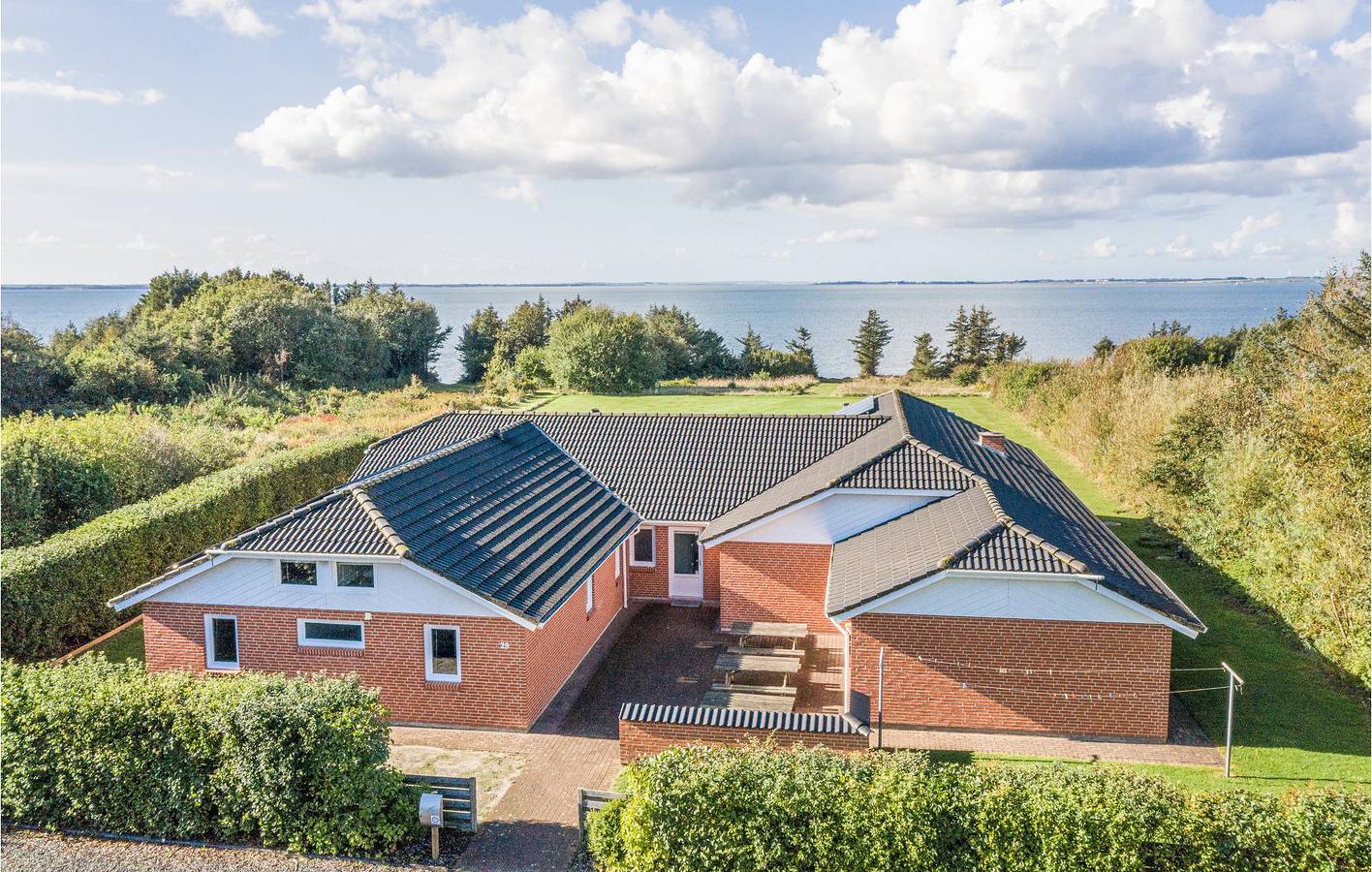 Ferienhaus für 20 Personen mit Pool in Ålbæk Strand, Limfjord in Westjütland