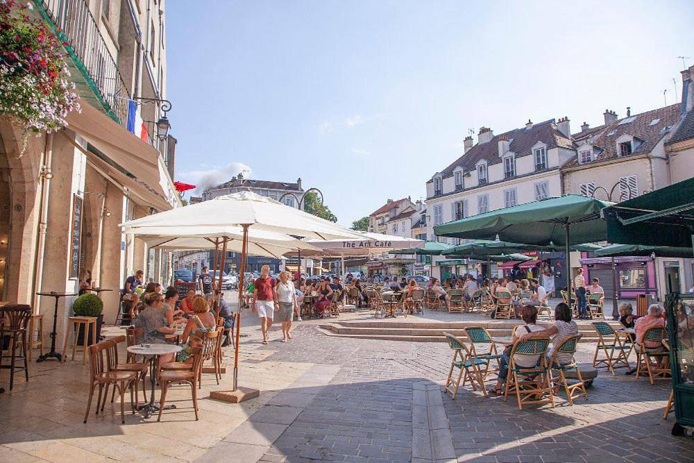 Appartement entier, One-Bedroom Apartment in Lagny-sur-Marne, Seine-et-Marne