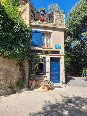 Cottage pour 4 personnes à Sillans-la-Cascade