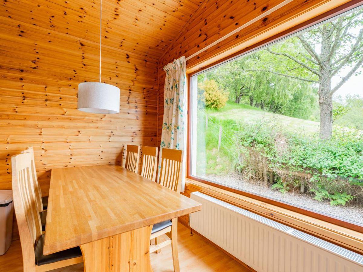 Holiday Home Achmony Number 8 by Interhome in Drumnadrochit, Highlands