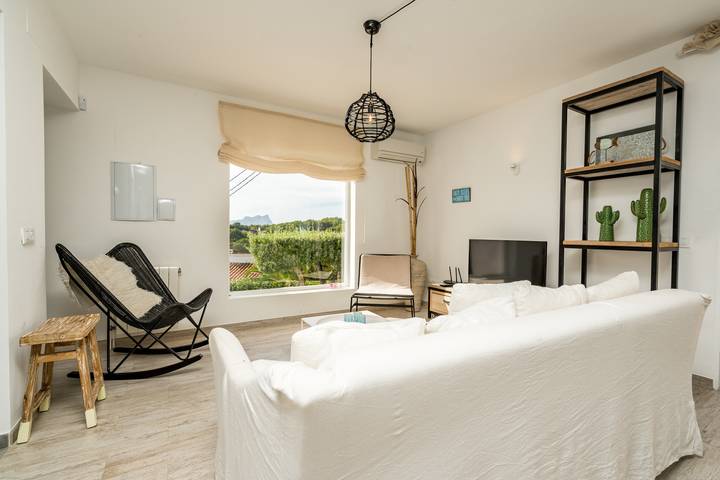 Villa pour 8 personnes, avec Vue sur l’océan ainsi que Terrasse et Jardin à Benissa - 4