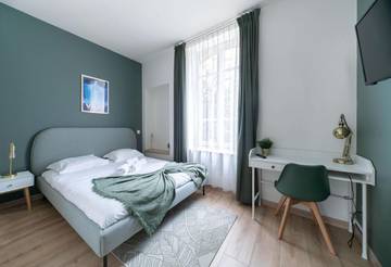 Gîte pour 2 personnes, avec vue et jardin dans Thermes Callou