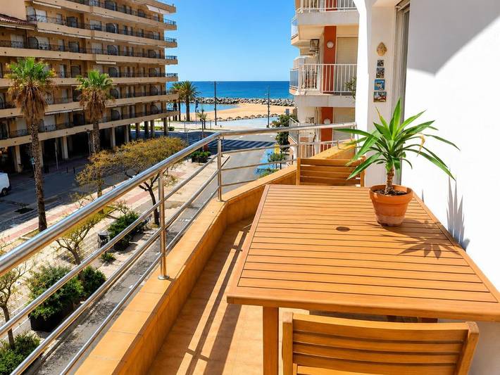Apartamento de vacaciones para 5 personas, con balcón y vistas - 1