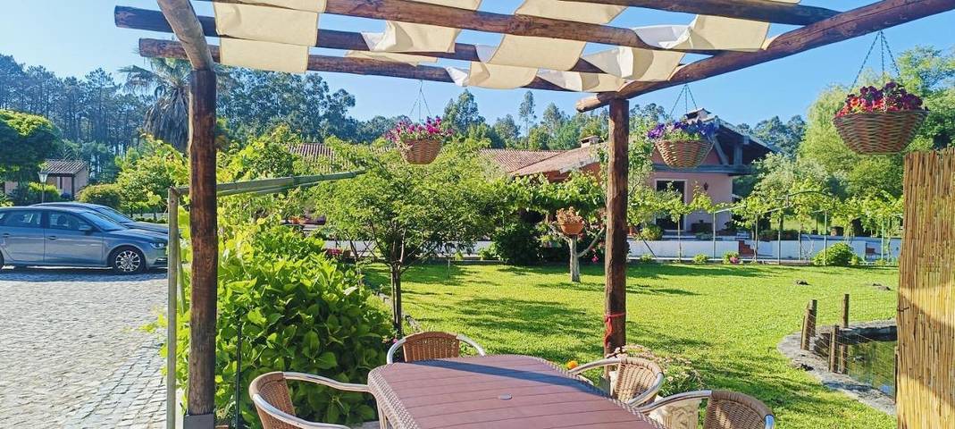 Casa rural para 8 personas, con vistas además de jardín y piscina en Mira - 4