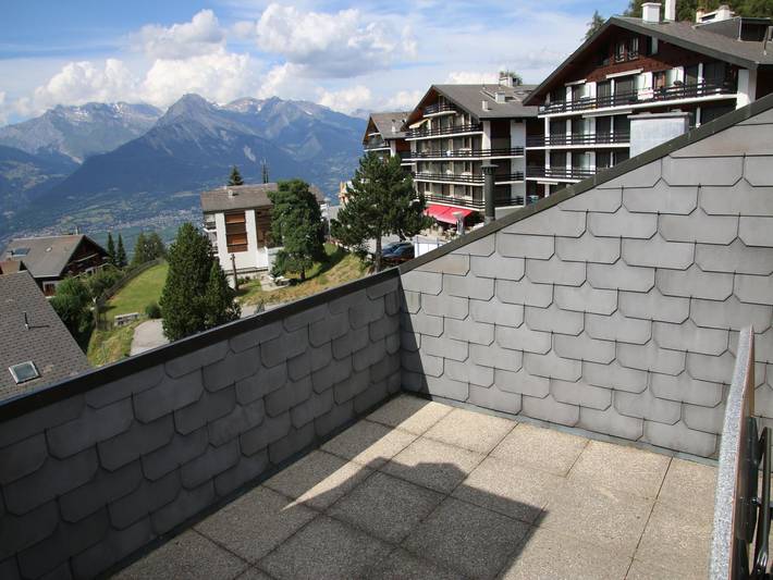 Bungalow für 7 Personen, mit Balkon in der Schweiz - 2