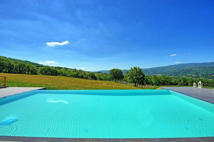 Villa pour 16 personnes, avec piscine et terrasse, animaux acceptés en Toscane - 2