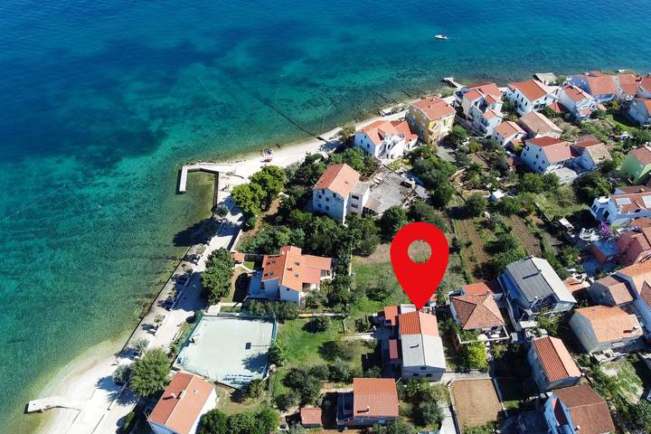 Appartement entier, Appartement de deux chambres prés de la plage Preko, Ugljan -a in Preko, Île d'Ugljan