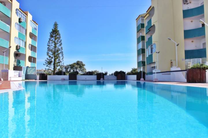 Vakantieappartement voor 6 personen, met kinderzwembad en balkon in Vilamoura