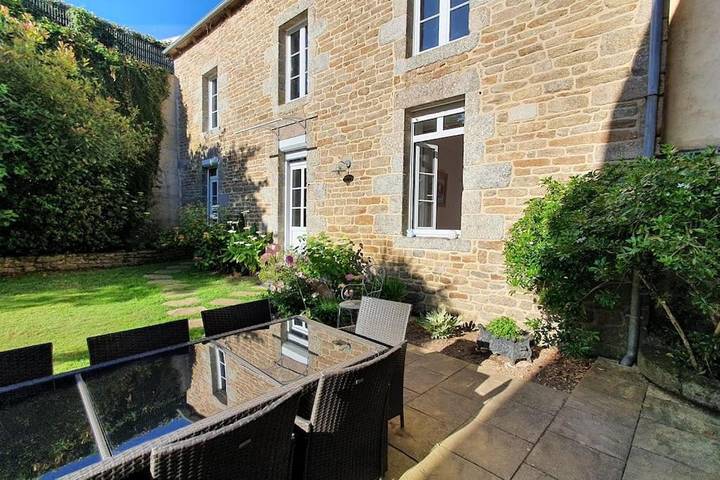 Location de vacances pour 2 personnes, avec jardin à Quintin - 2