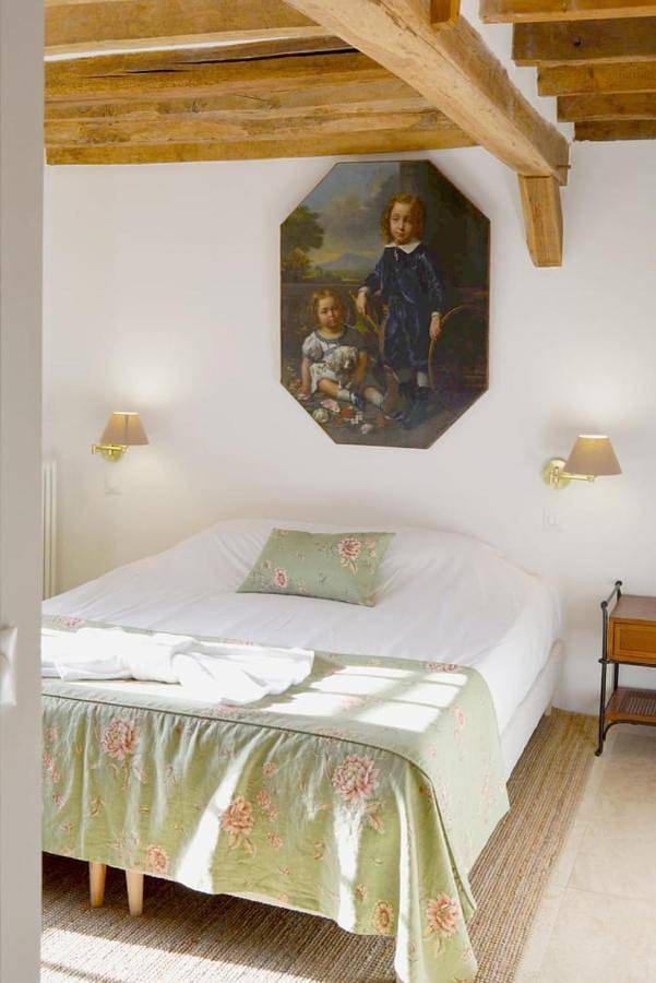 Location de vacances pour 5 personnes, avec jardin à Barjouville
