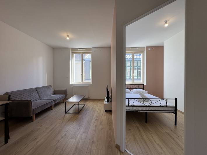 Gîte pour 3 personnes dans Office de Tourisme le Grand Lucé