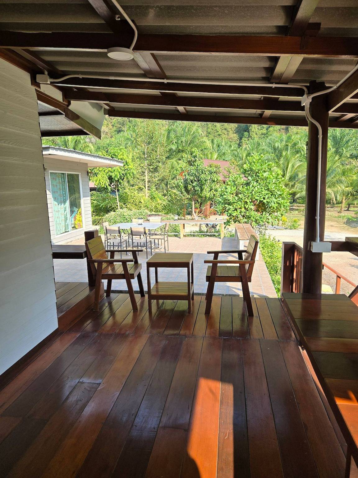 Peaceful Mountain Retreat in Ao Luek Tai in Krabi Province